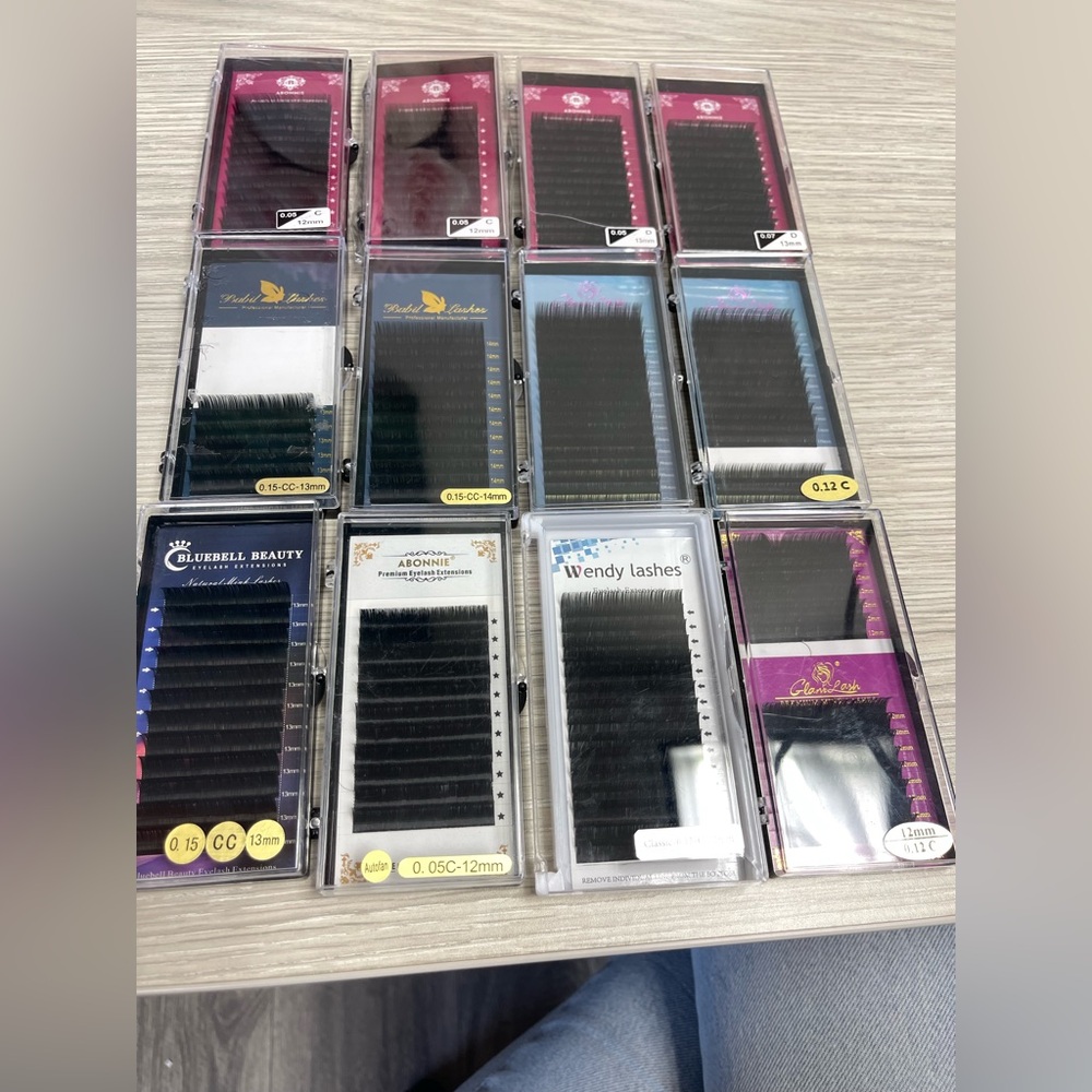 BUNDLE OF 12 BLACK LASH TRAYS 0.15-0.07 C